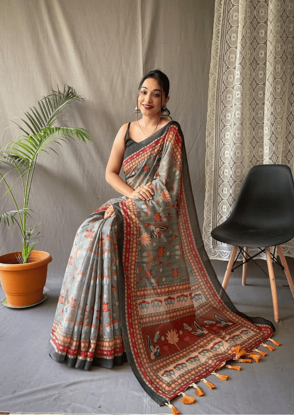 Divyanka Kalamkari Malai Cotton Saree