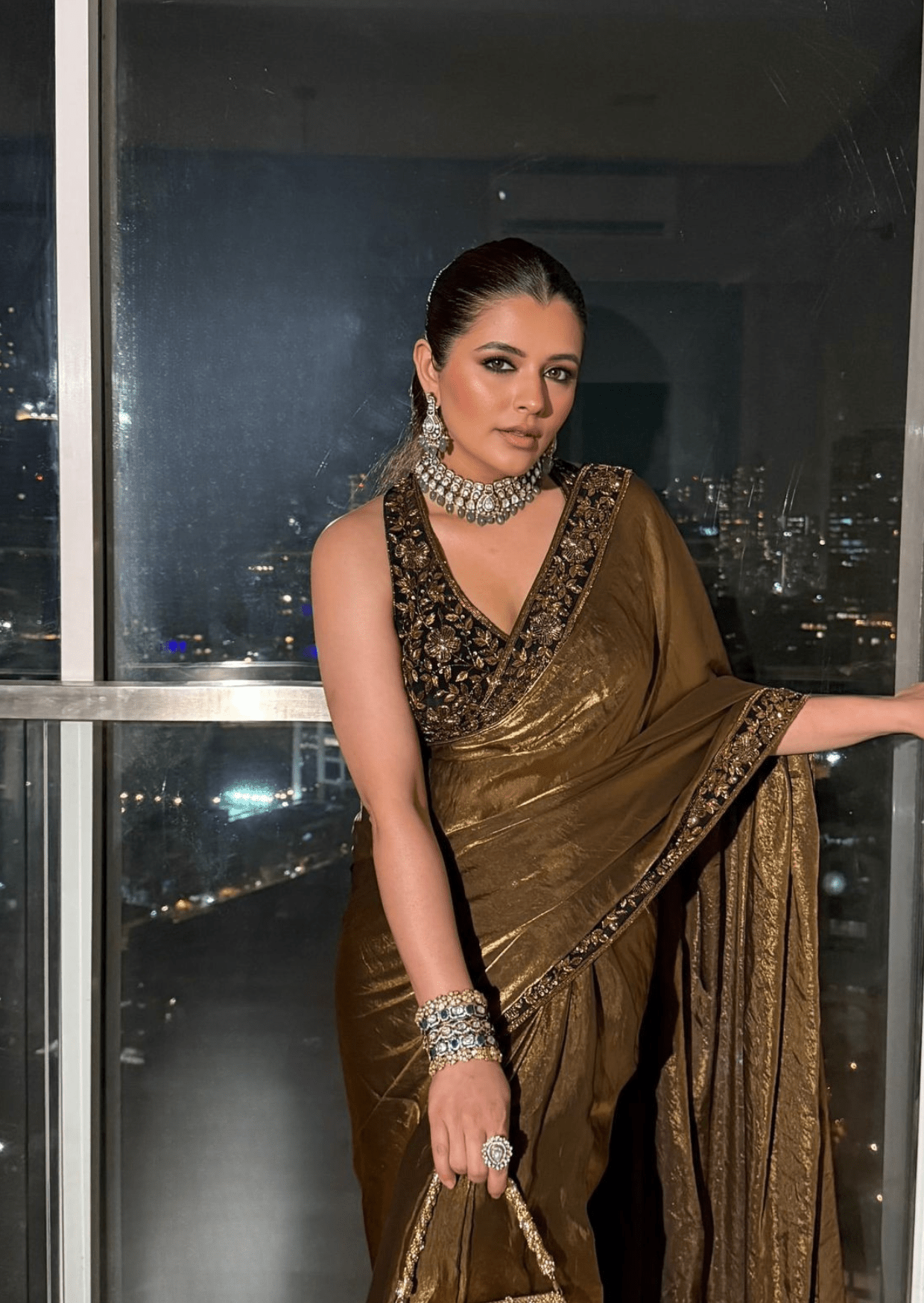 Noor-E-Zehra Space Silk Saree Set